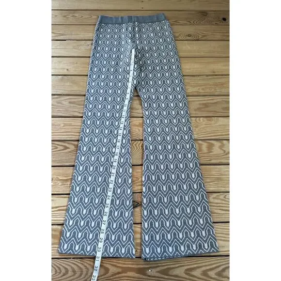 NWT Kilo Brava Lounge Flare Pants Set Size Medium Women’s Gray - Picture 15 of 16